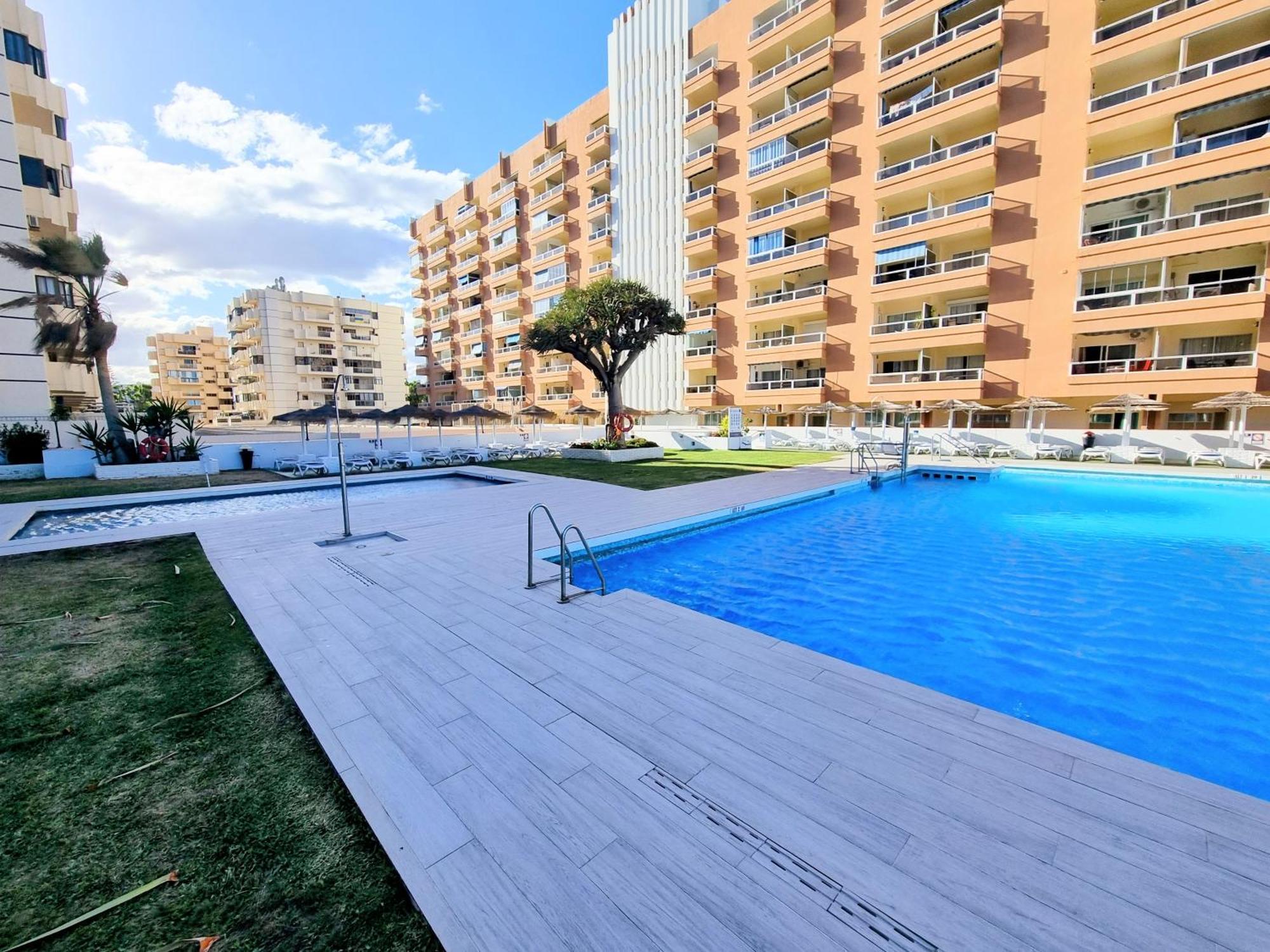 Pyr Beach And Pool Studio I Fuengirola Luaran gambar