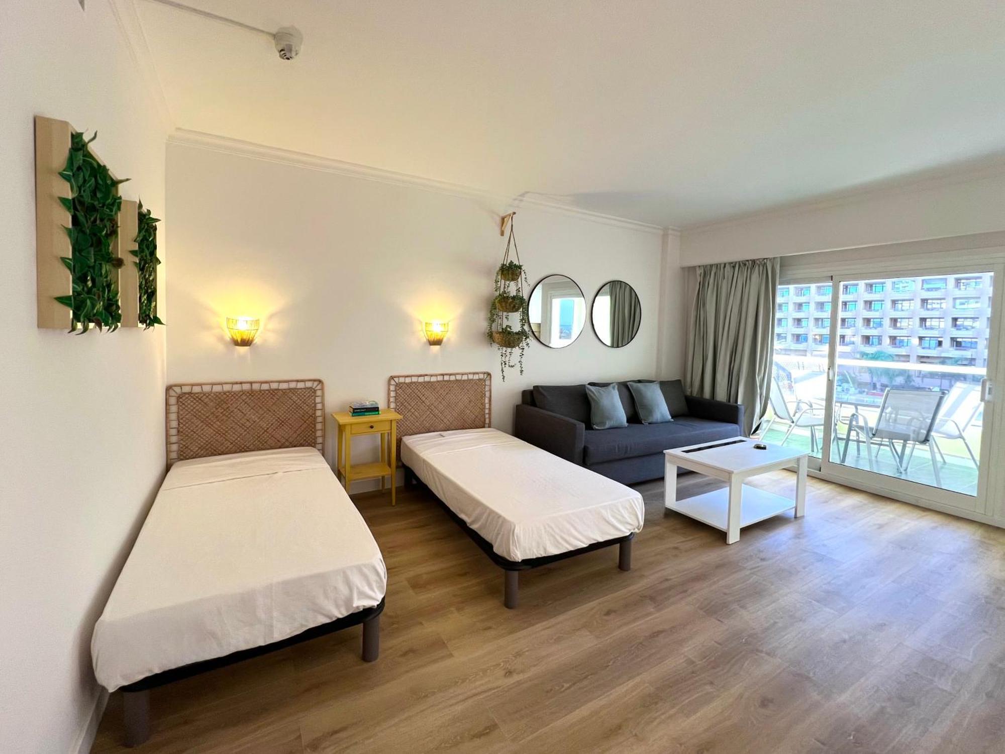 Pyr Beach And Pool Studio I Fuengirola Luaran gambar